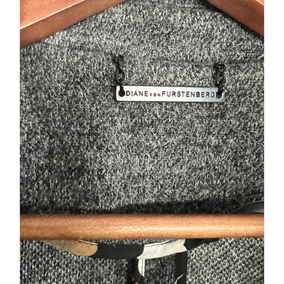 DVF Gray Wool Knit Coat - Picture 4 of 6